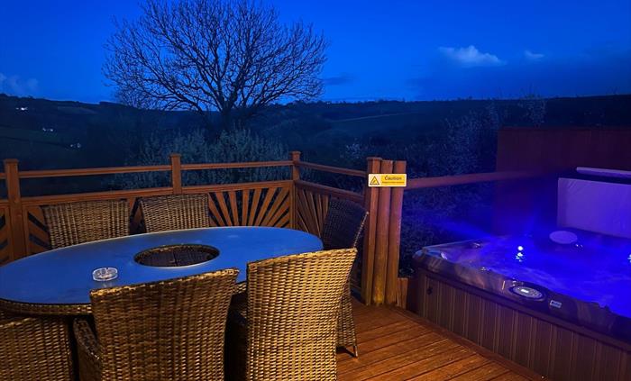 Hot tub